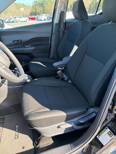 2025 Nissan Kicks Play S