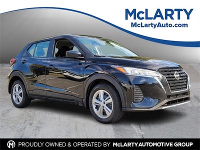 2025 Nissan Kicks Play S