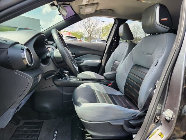 2021 Nissan Kicks SR
