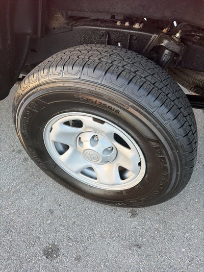 2023 Toyota Tacoma SR V6