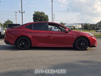 2025 Toyota Camry SE