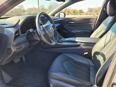 2022 Toyota Avalon XLE