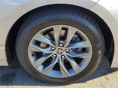 2022 Toyota Avalon XLE