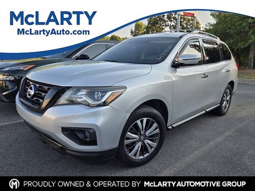 2020 Nissan Pathfinder SV