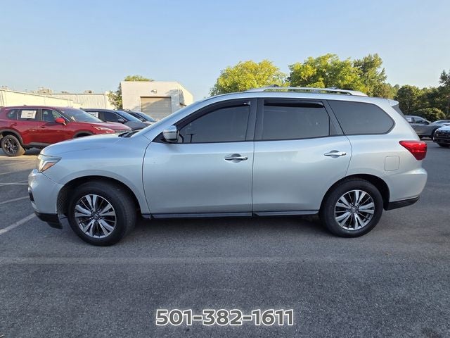 2020 Nissan Pathfinder SV