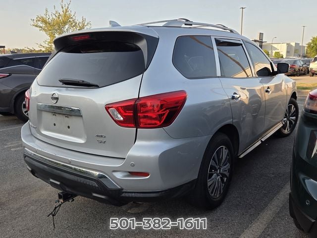 2020 Nissan Pathfinder SV