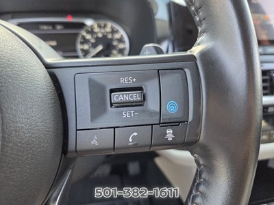 2024 Nissan Pathfinder SV