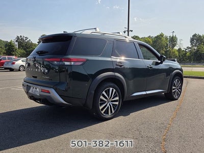 2022 Nissan Pathfinder Platinum