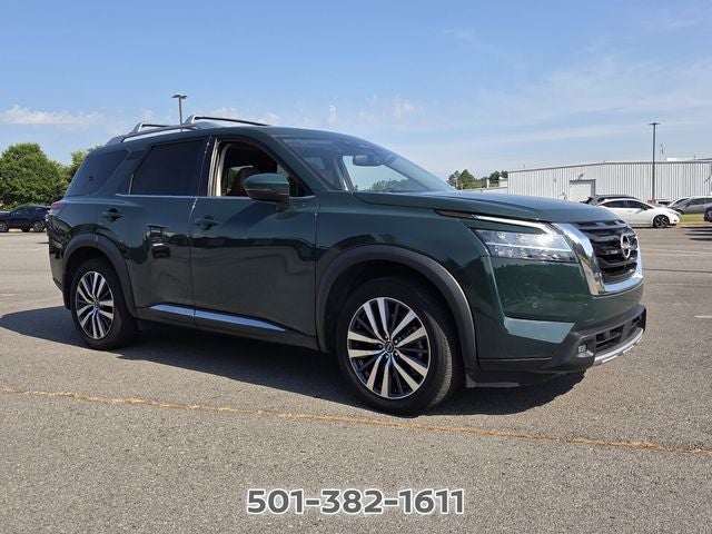 2022 Nissan Pathfinder Platinum
