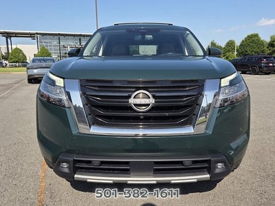 2022 Nissan Pathfinder Platinum