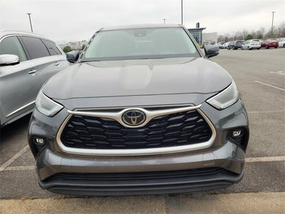 2021 Toyota Highlander LE