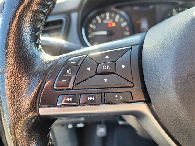 2021 Nissan Rogue Sport SV