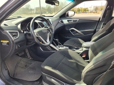 2017 Hyundai Veloster Base