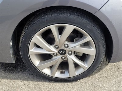 2017 Hyundai Veloster Base