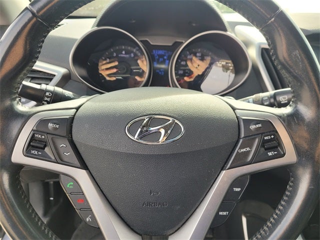 2017 Hyundai Veloster Base