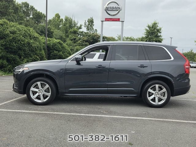 2022 Volvo XC90 T5 Momentum