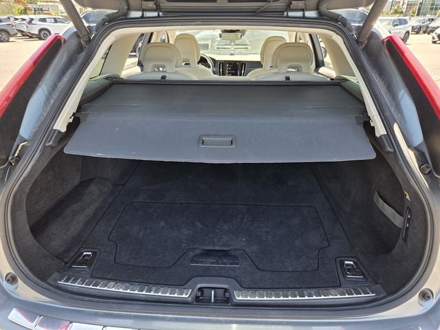 2017 Volvo V90 Cross Country T6 AWD