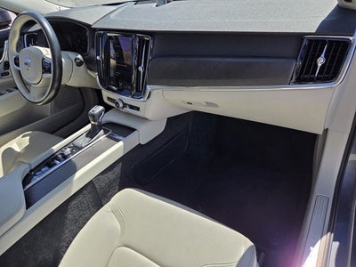 2017 Volvo V90 Cross Country T6 AWD