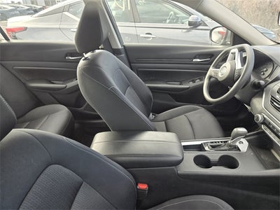 2022 Nissan Altima 2.5 S