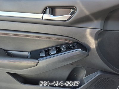 2023 Nissan Altima 2.5 SR