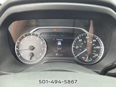 2023 Nissan Titan SV