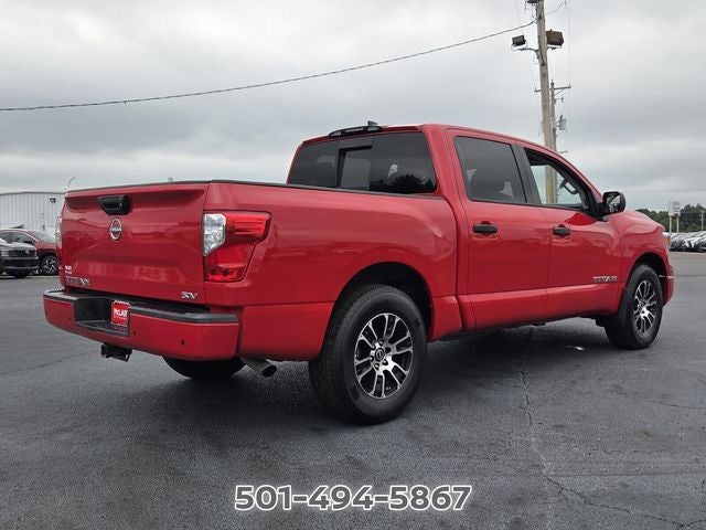 2023 Nissan Titan SV
