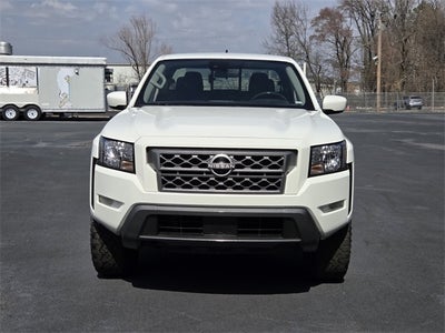 2023 Nissan Frontier SV