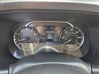 2023 Nissan Frontier SV