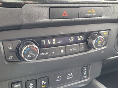 2023 Nissan Frontier SV