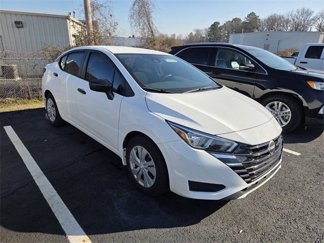 2024 Nissan Versa 1.6 S