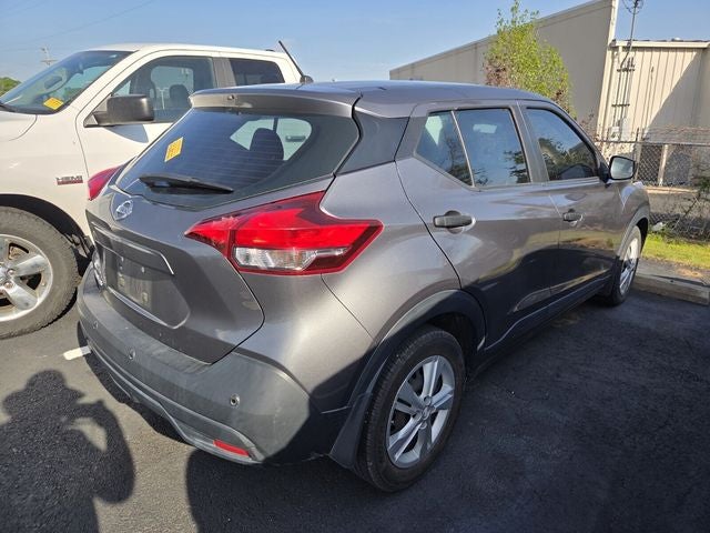 2020 Nissan Kicks S