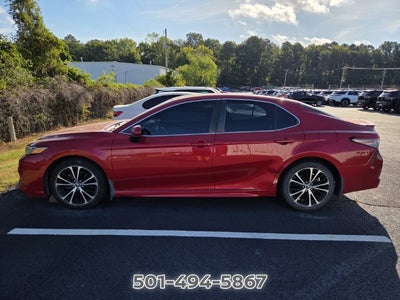 2019 Toyota Camry SE