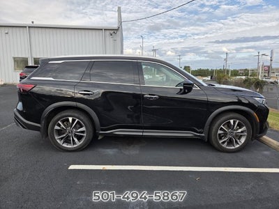 2022 INFINITI QX60 LUXE