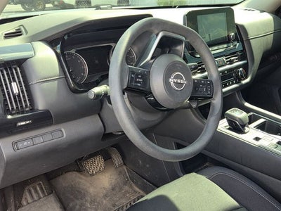 2022 Nissan Pathfinder S