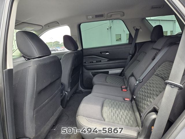 2022 Nissan Pathfinder S