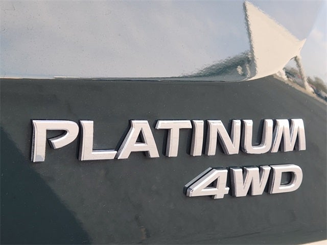 2024 Nissan Pathfinder Platinum
