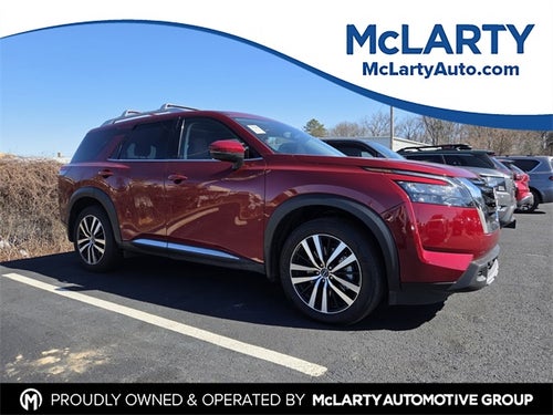 2025 Nissan Pathfinder Platinum