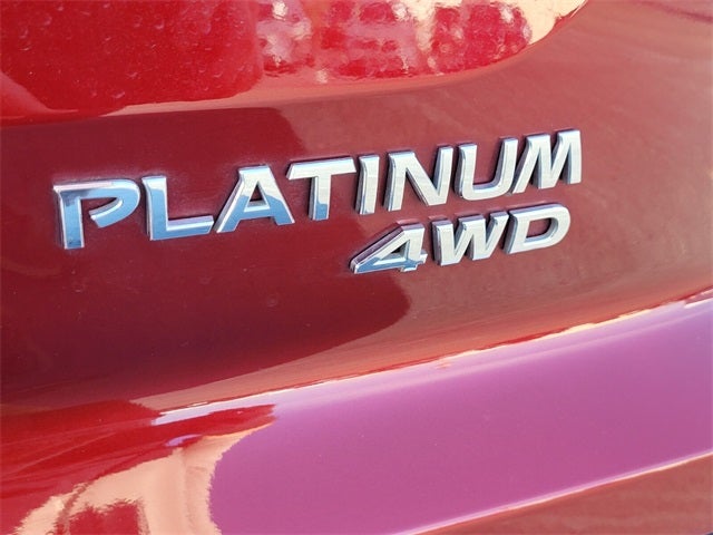 2025 Nissan Pathfinder Platinum