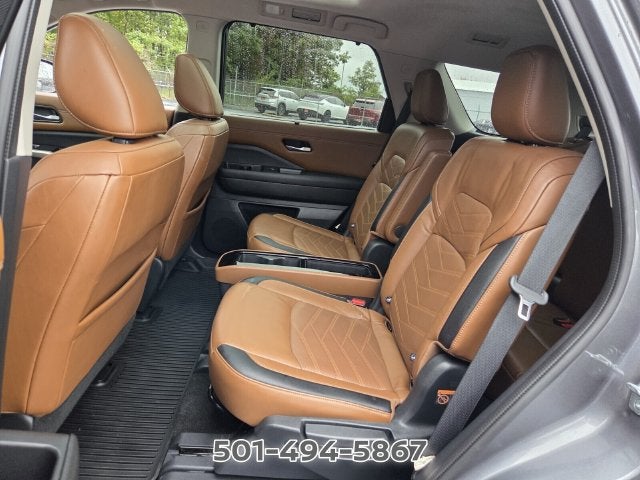 2022 Nissan Pathfinder Platinum