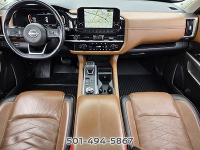 2022 Nissan Pathfinder Platinum