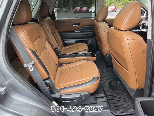 2022 Nissan Pathfinder Platinum