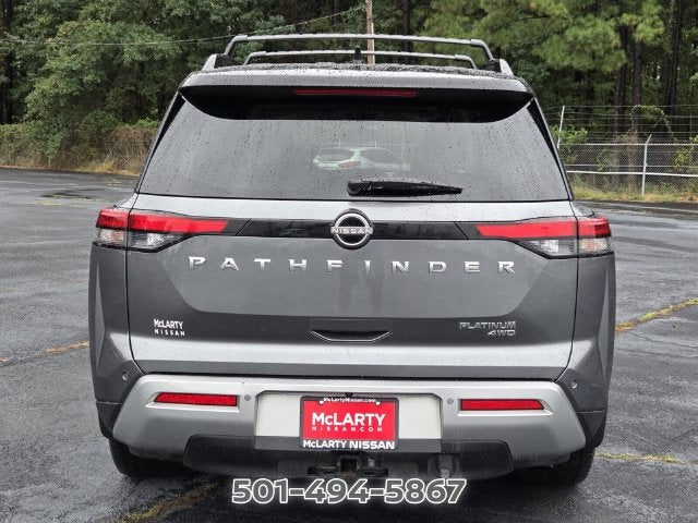 2022 Nissan Pathfinder Platinum
