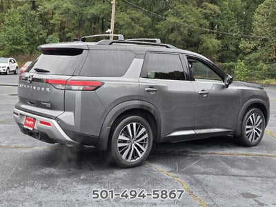 2022 Nissan Pathfinder Platinum