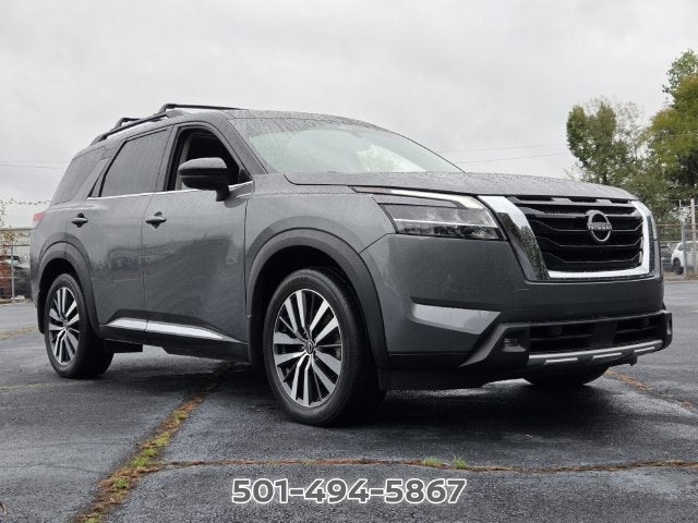 2022 Nissan Pathfinder Platinum
