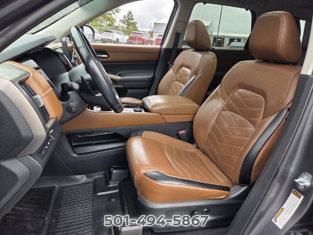 2022 Nissan Pathfinder Platinum