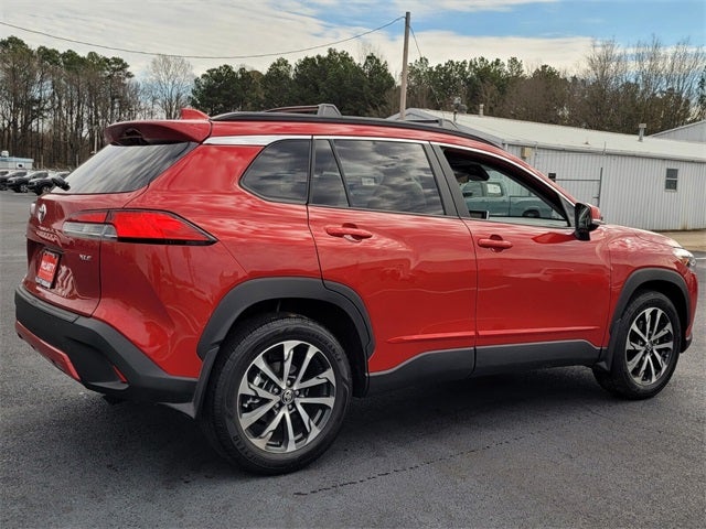 2024 Toyota Corolla Cross XLE
