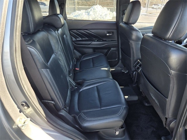 2022 Mitsubishi Outlander PHEV SEL