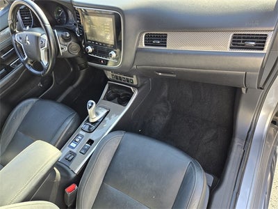 2022 Mitsubishi Outlander PHEV SEL