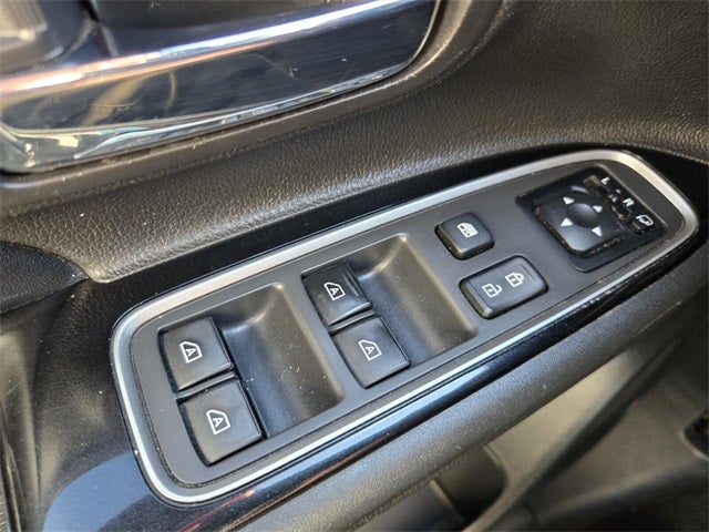 2022 Mitsubishi Outlander PHEV SEL