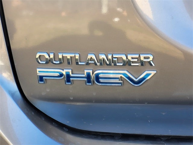 2022 Mitsubishi Outlander PHEV SEL